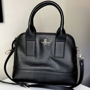 NWT BLACK KATE SPADE BOWLING STYLE HANDBAG ♠️